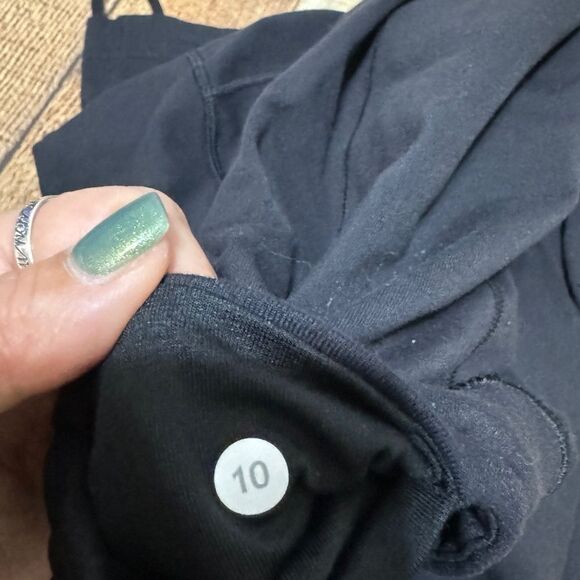 Lululemon Sit In Stillness Pant
Black wide leg drawstring bottom ankles size 10 - Picture 16 of 16